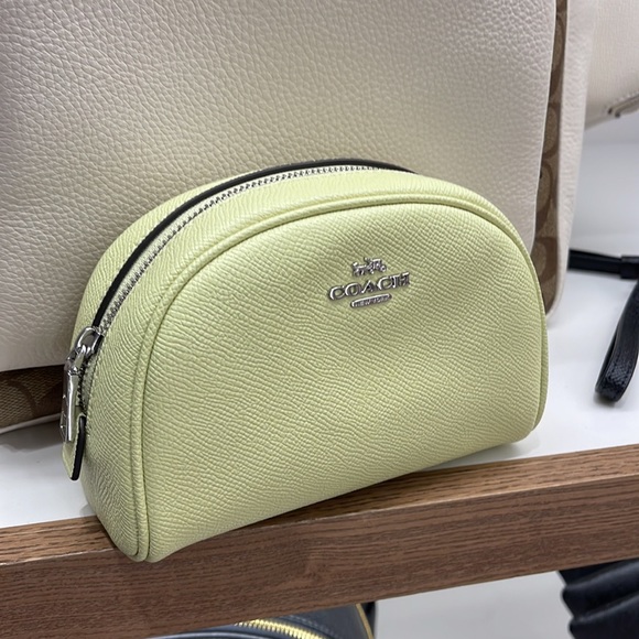 Coach Dome Cosmetic Case
SV/Pale Lime - Picture 14 of 16